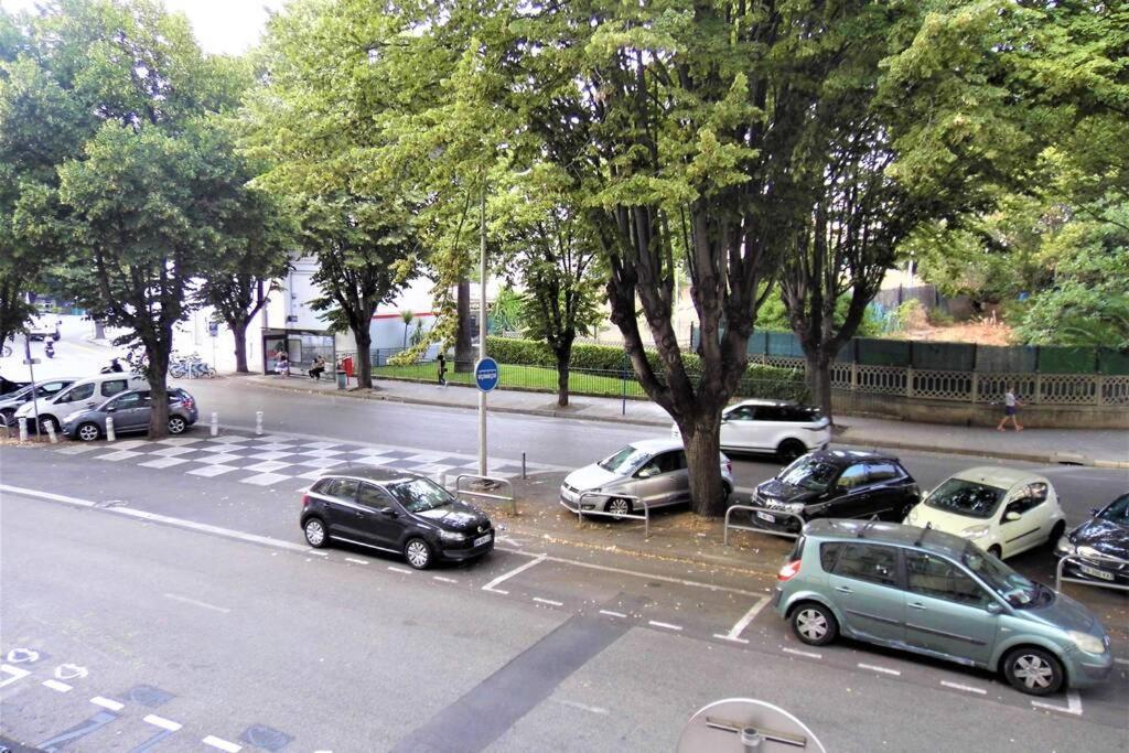 2 Spacious Bedrooms Near Riquier Station! Nice Exterior foto